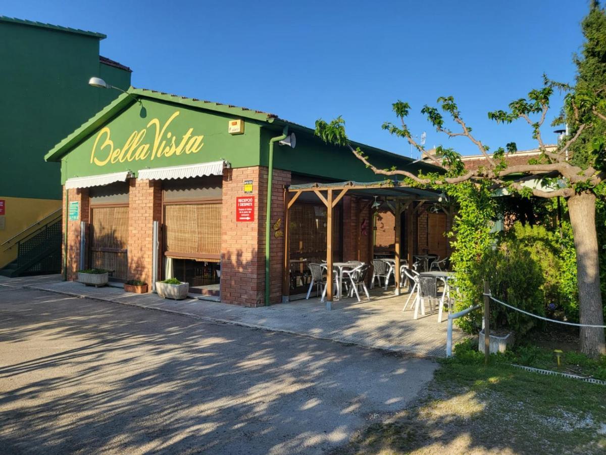 Alberg Restaurant Bellavista Santa Pau Dış mekan fotoğraf