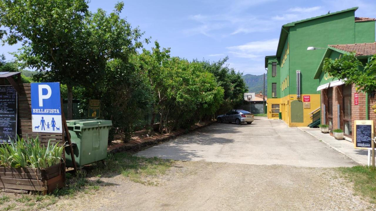 Alberg Restaurant Bellavista Santa Pau Dış mekan fotoğraf