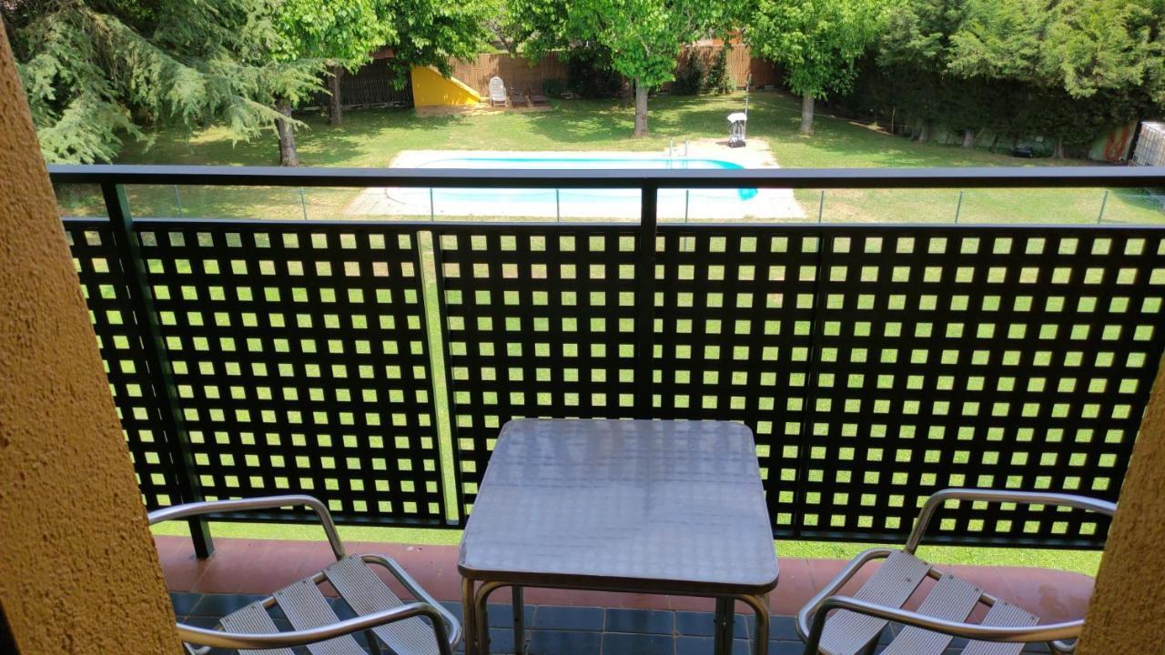 Alberg Restaurant Bellavista Santa Pau Dış mekan fotoğraf